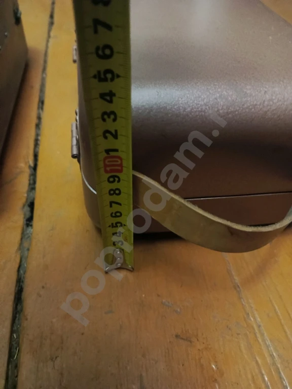 Ящик металлический  с застёжкой.Один новый другой бу состояние. Доставка