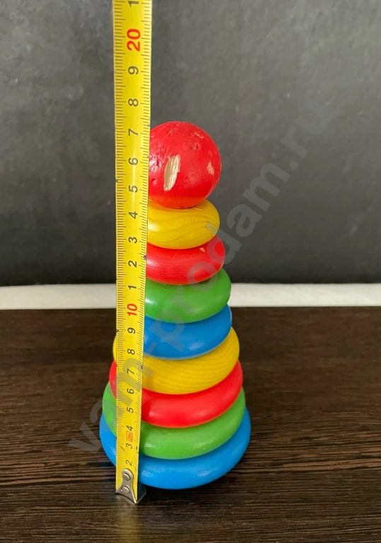 Деревянная пирамидка