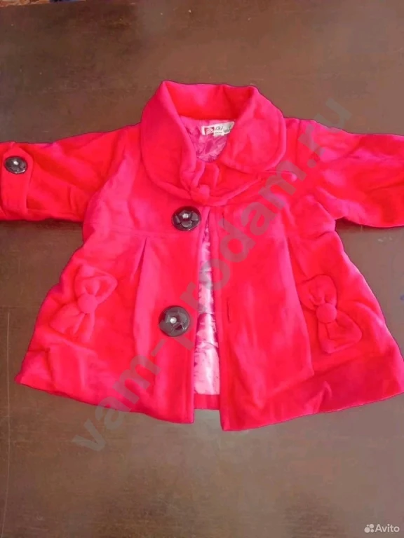 Нарядное пальто для девочки