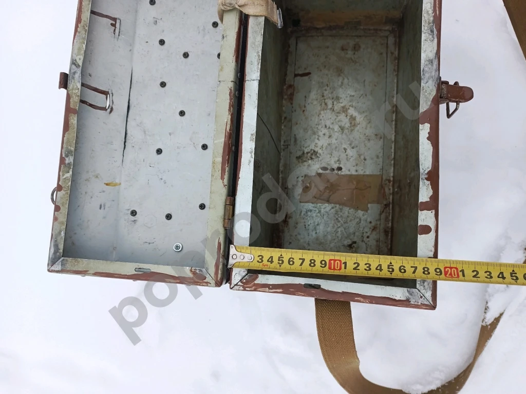 Ящик для рыбалки с сидушкой и застёжкой. Доставка