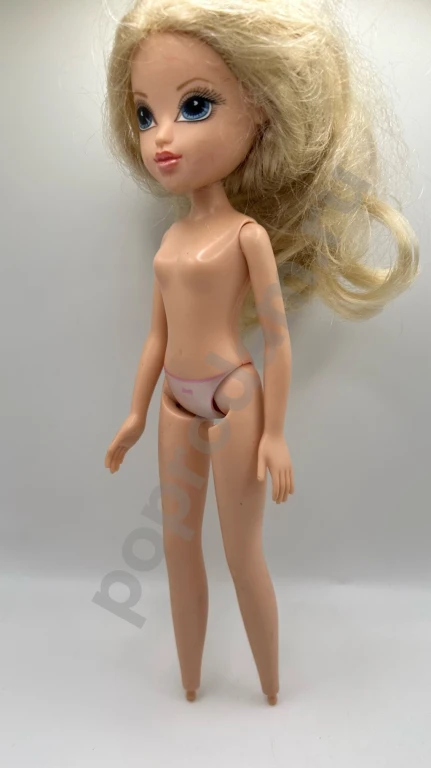 Кукла мокси