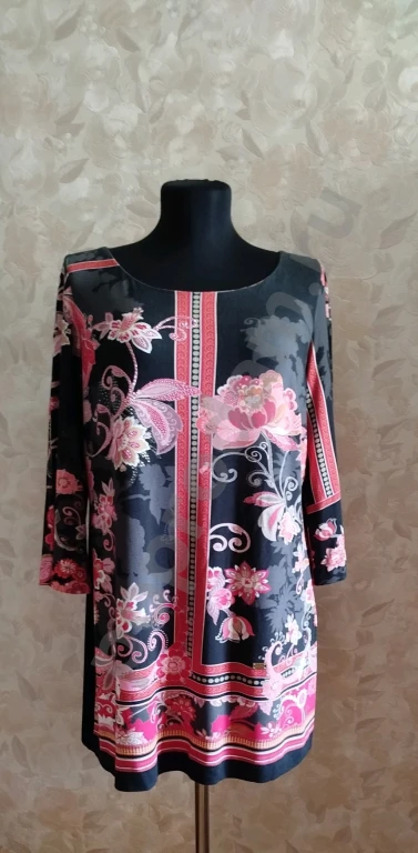 Новое платье туника 46 48 Italy