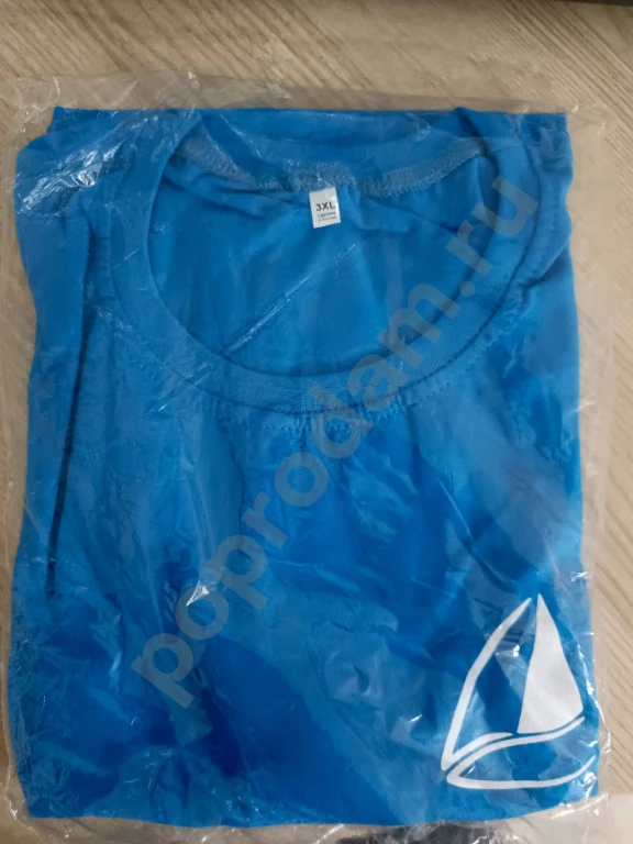 Продаю футболку, практически новая