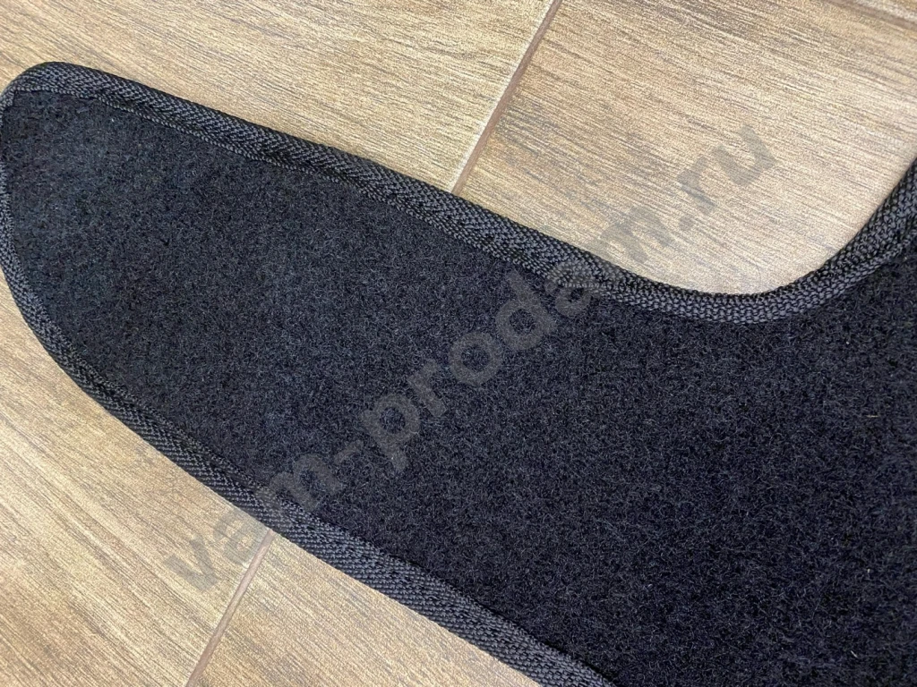 Ворсовые коврики на Land Rover Discovery 4