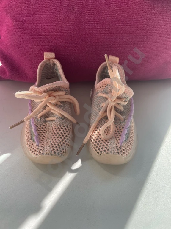 Кроссовки для девочки 22 размер