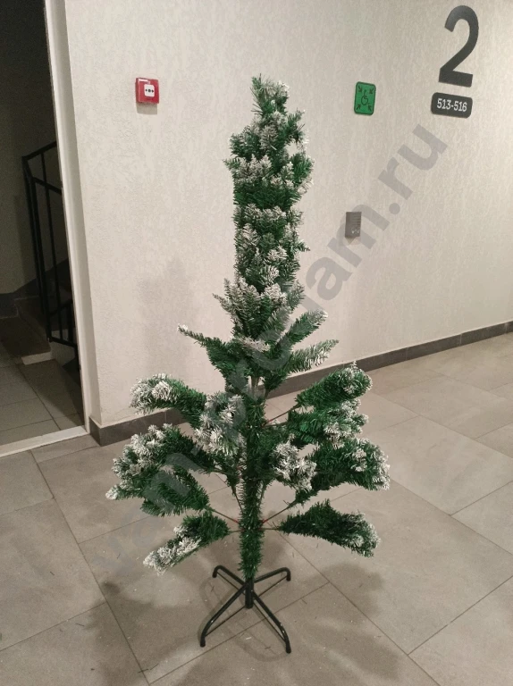 Ель искусственная