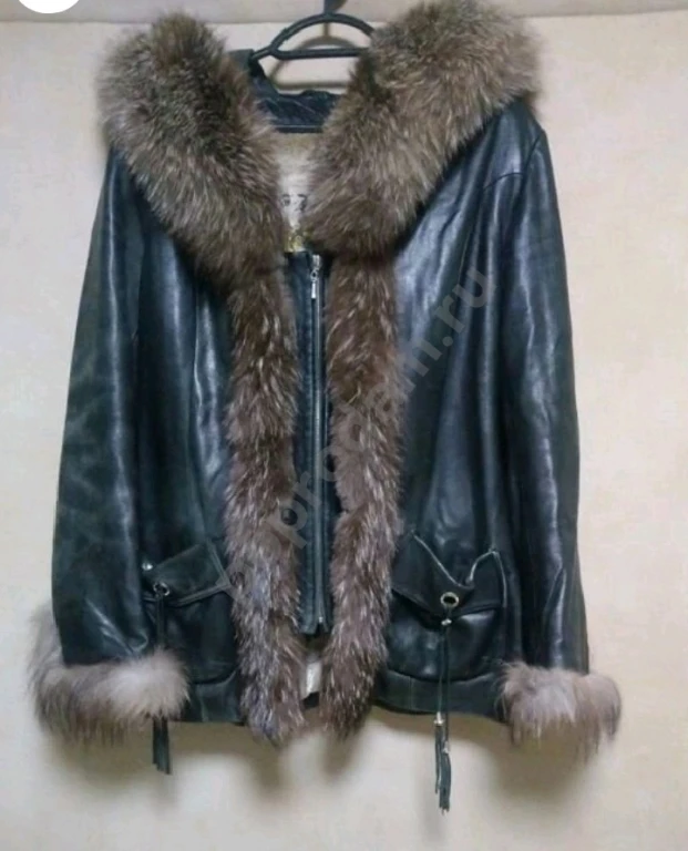 Куртка кожаная с натуральным мехом