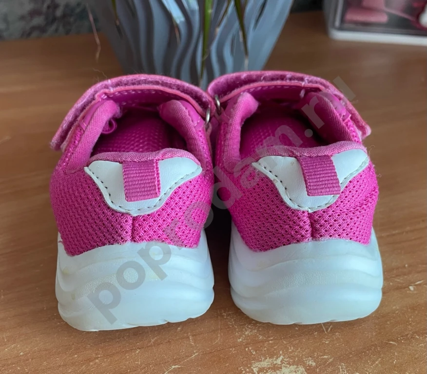 Кроссовки для девочки 22 размер