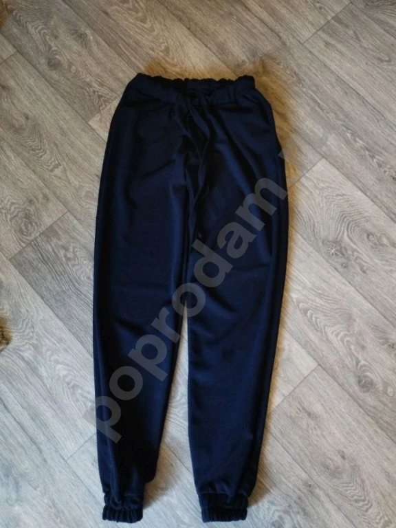 Женские спортивные штаны