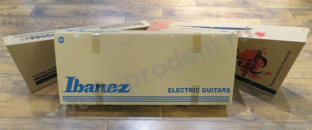 Коробки для гитар