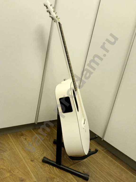 Гитара трансакустическая