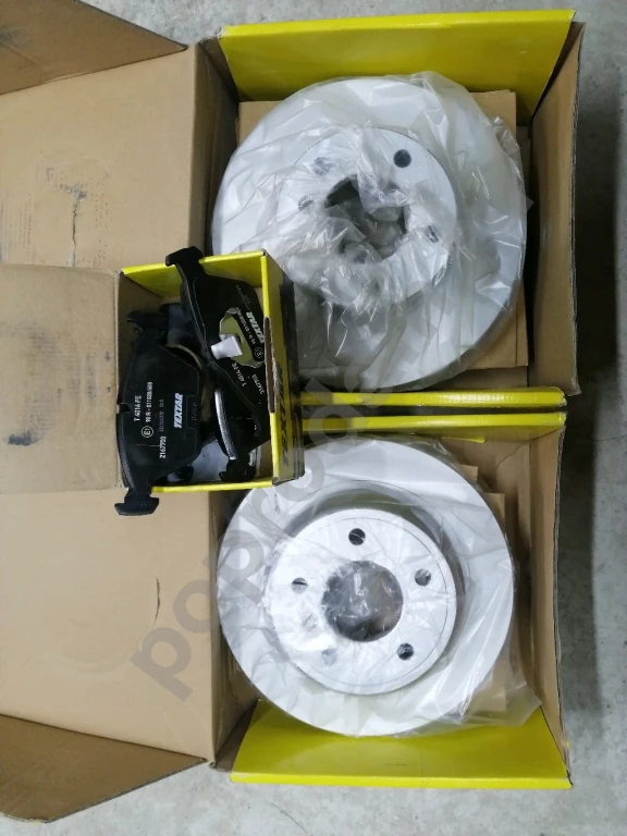 Комплект тормозов для BMW