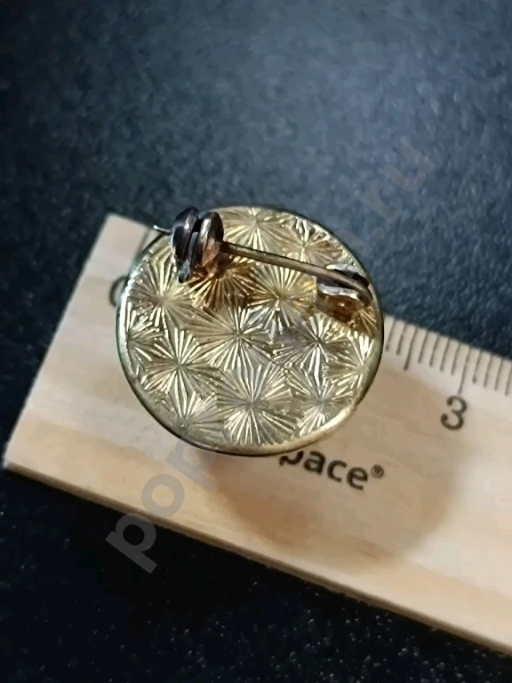 Брошь. Винтаж. Стекло.