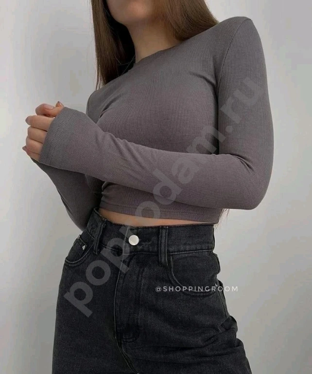 Женский базовый топ с длинными руковами