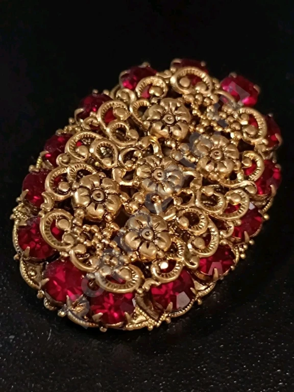 Брошь. Чехия. Jablonex. Винтаж. Стекло.