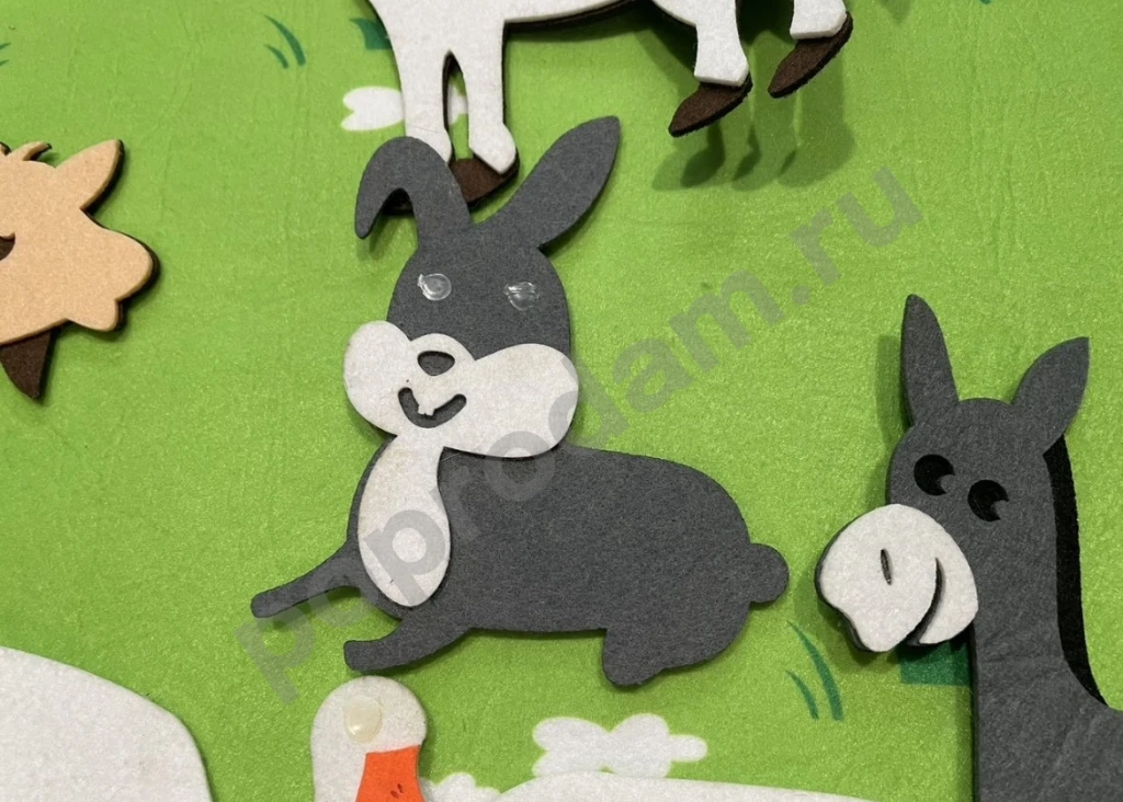 Развивающая игрушка на липучках коврик