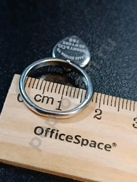 Кольцо Tiffany & Co. Серебро 925 пробы. Размер :16-16,5.