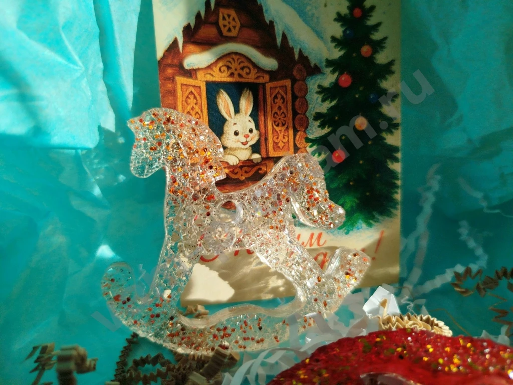 Елочная игрушка лошадка символ 2026 года конь