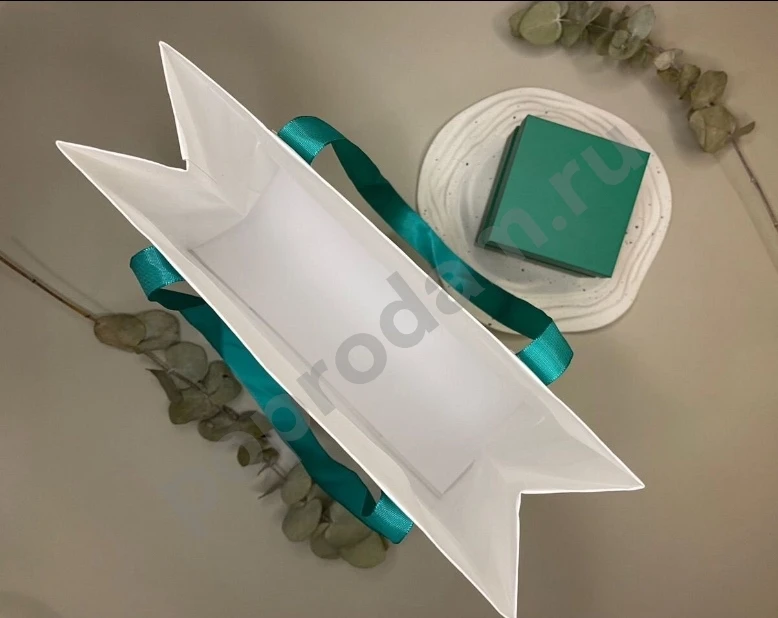 Новогодний пакет и коробка Адамас Adamas