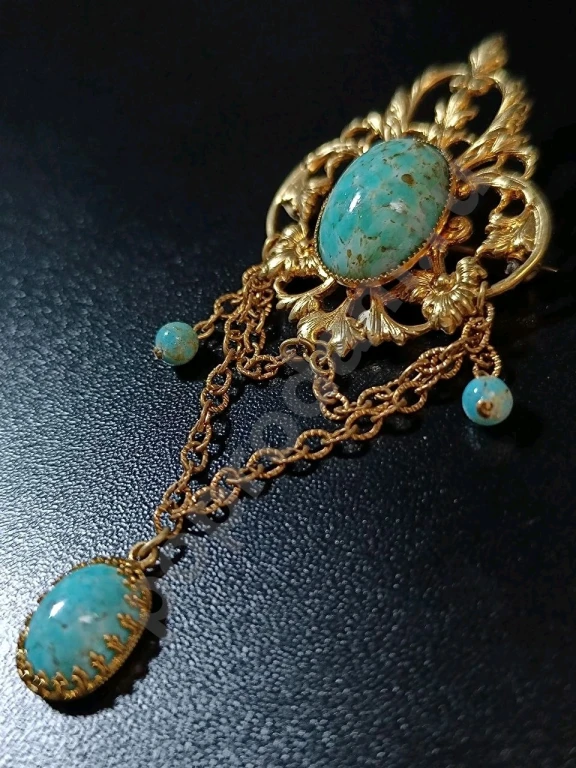 Крупная Брошь с Подвесками. Чехия. Jablonex. Винтаж. Пекинское Стекло.