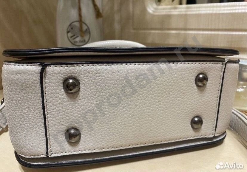 Серая сумка Zarina кросс-боди с круглыми ручками