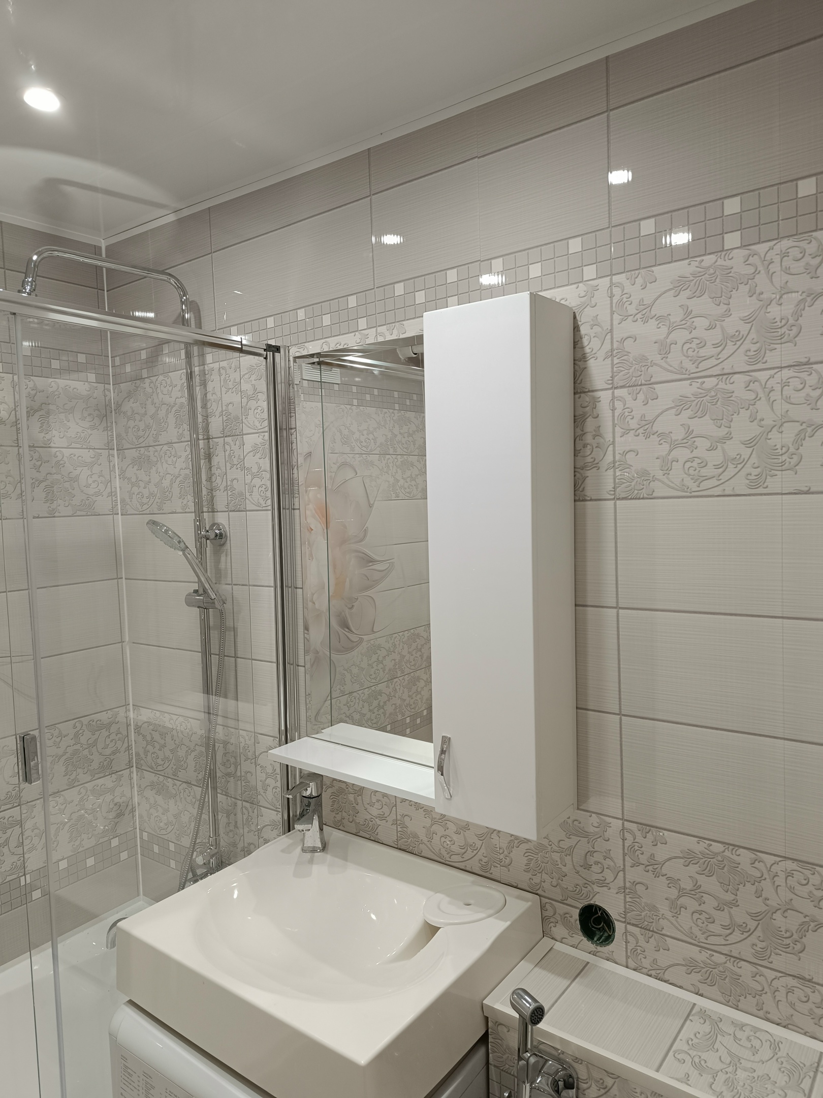 Ремонт ванных комнат, санузлов: Санузел панелями (вместе с материалом)