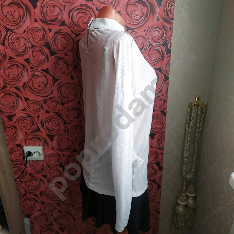 Водолазка белая женская Koton размер М Турция