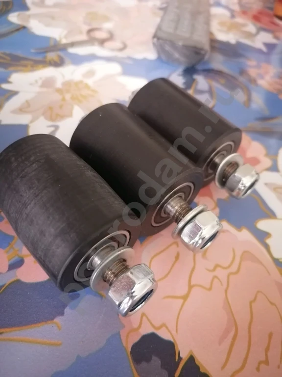 Ролики для гриндера с подшипниками и осями D40, L54.