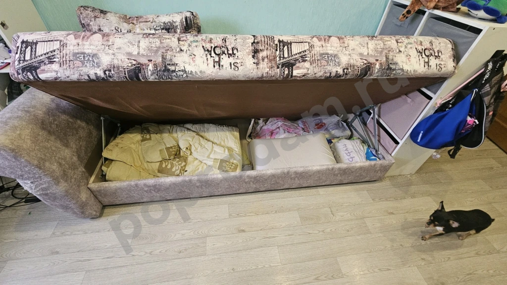 Тахта-кровать