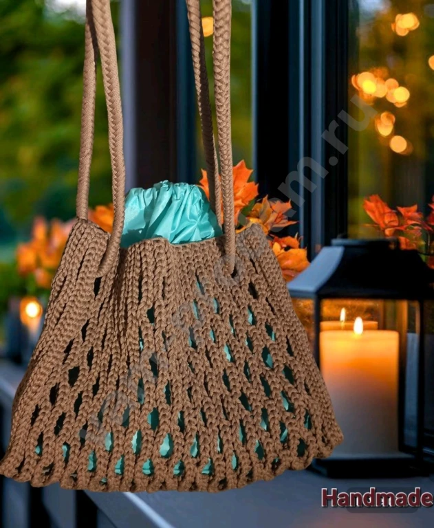 Сумка вязаная вечерняя золотая