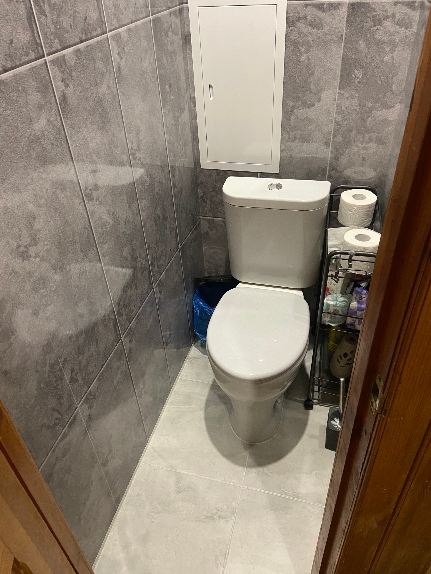 Ремонт ванных комнат, санузлов: туалет панелями (вместе с материалом)