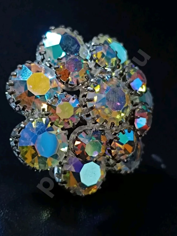 Брошь. Чехия. Jablonex. Винтаж. Стекло АБ.