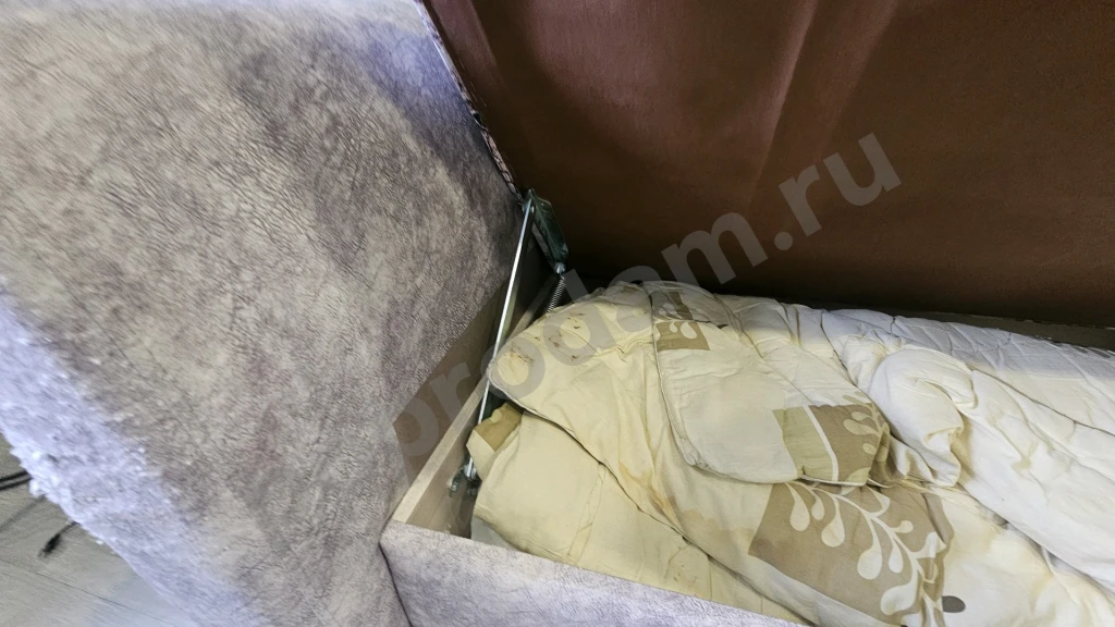 Тахта-кровать