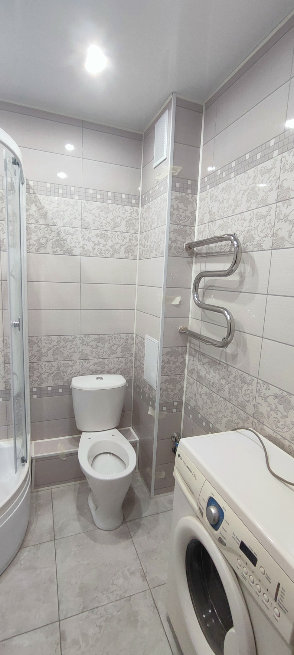 Ремонт ванных комнат, санузлов: Санузел панелями (вместе с материалом)