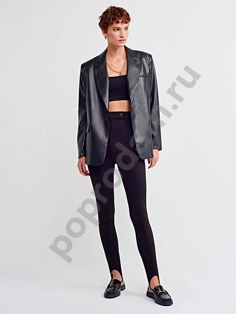 Женский черный пиджак из эко кожи