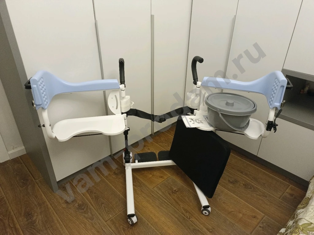 Подъемник для инвалидов.