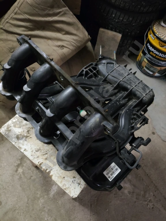 Впускной коллектор