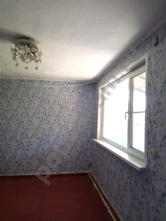 Дом 30 м² на участке 2 сот., Фермерское хозяйство