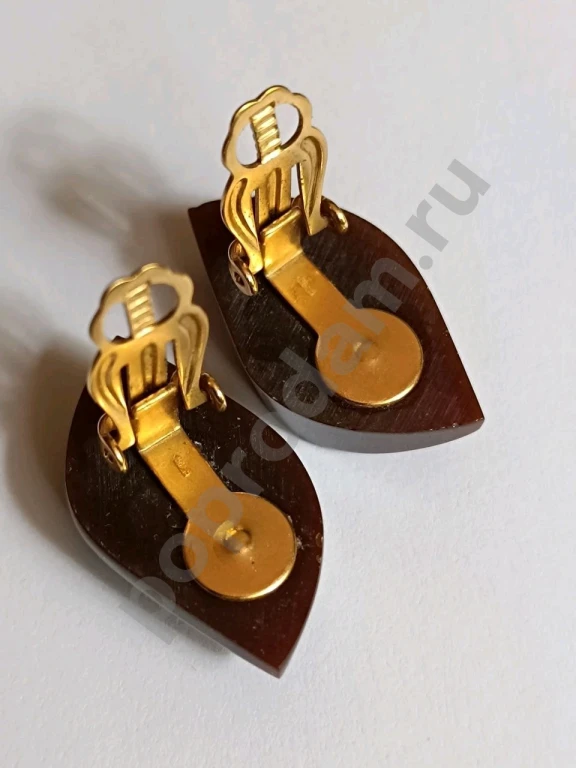 Клипсы. Винтаж. Калининград. Маркировка. Натуральный Янтарь.