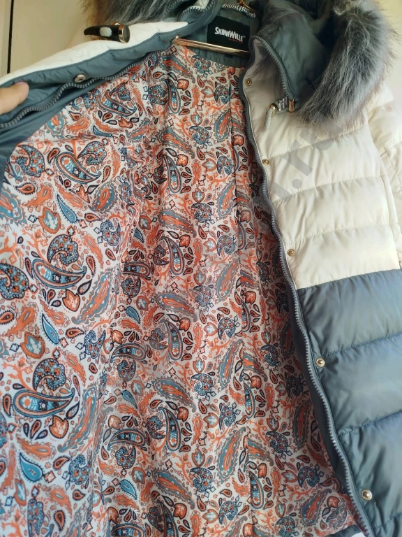 Зимний пуховик Skinnwille (Швеция) 44 размера