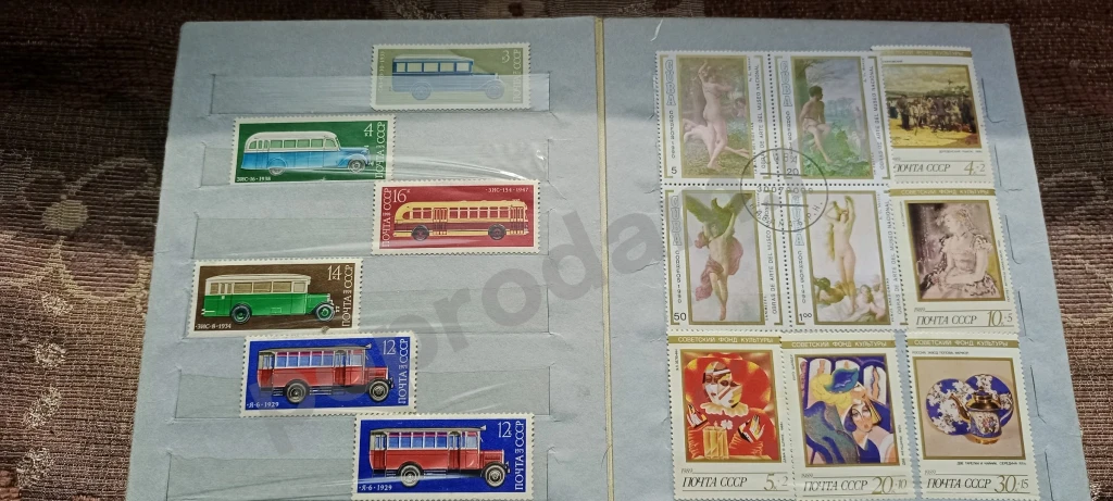 Альбом с марками разная тематика.
