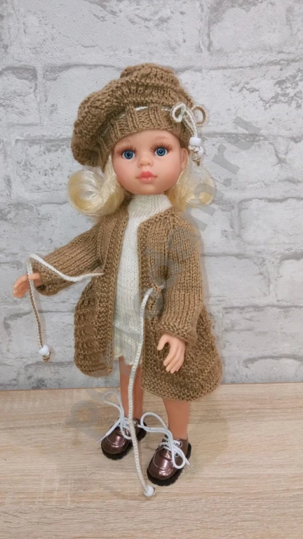 Комплект одежды для куклы Паола Рейна