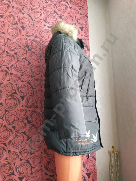 Зимний пуховик для мальчика Рост 152 с капюшоном