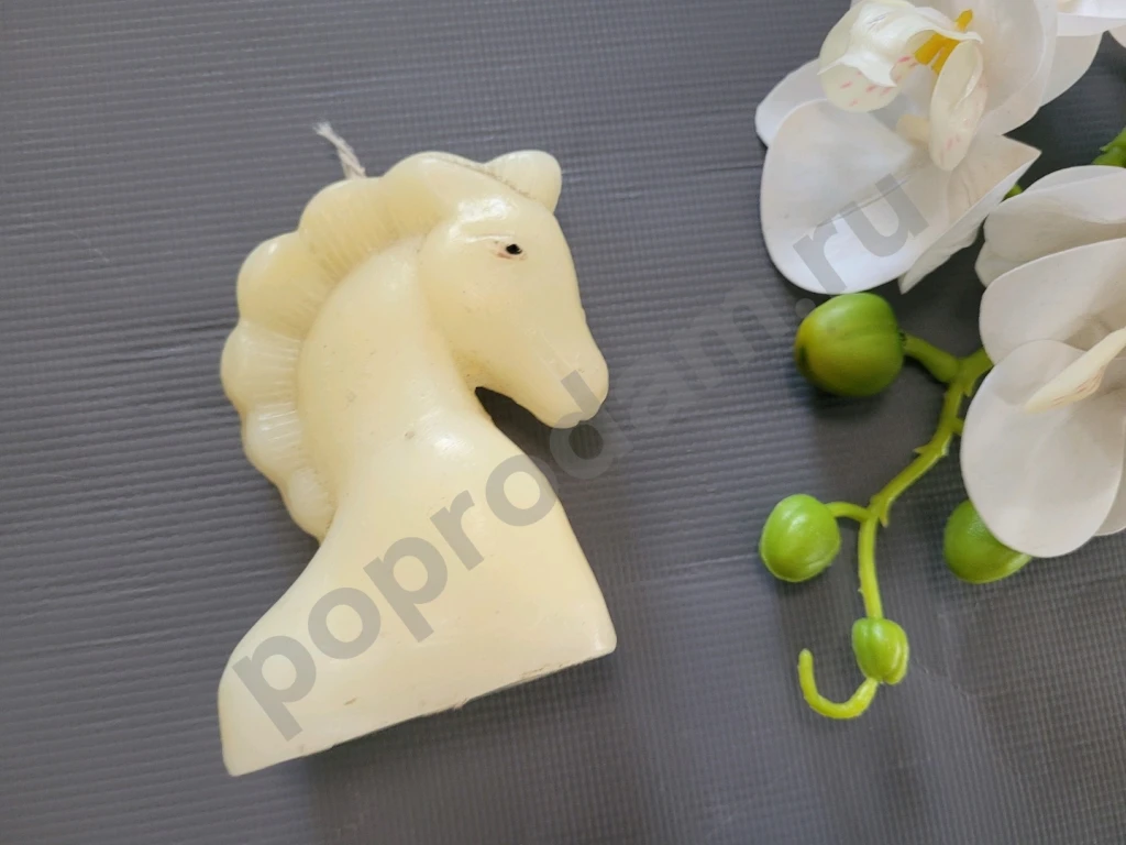 Свеча винтажная Конь ссср