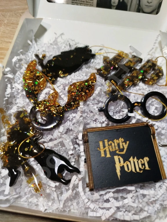 Новогодний подарочный бокс елочные игрушки Гарри Поттер и музыкальная шкатулка шарманка