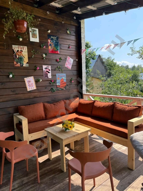 Подушки для диванов , уличной и садовой мебели