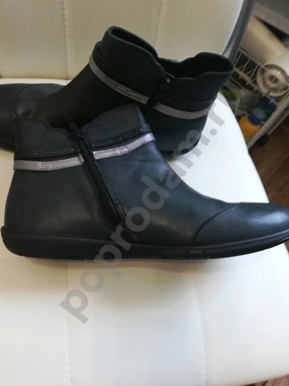 Полусапожки Ecco новые 38 р.