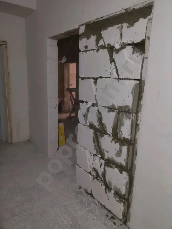 Вывоз мусора строительного. Демонтаж стен и перегородок, вывоз строительного мусора