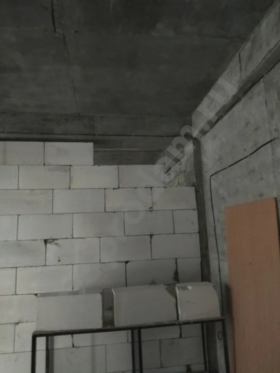 Вывоз мусора строительного. Демонтаж стен и перегородок, вывоз строительного мусора