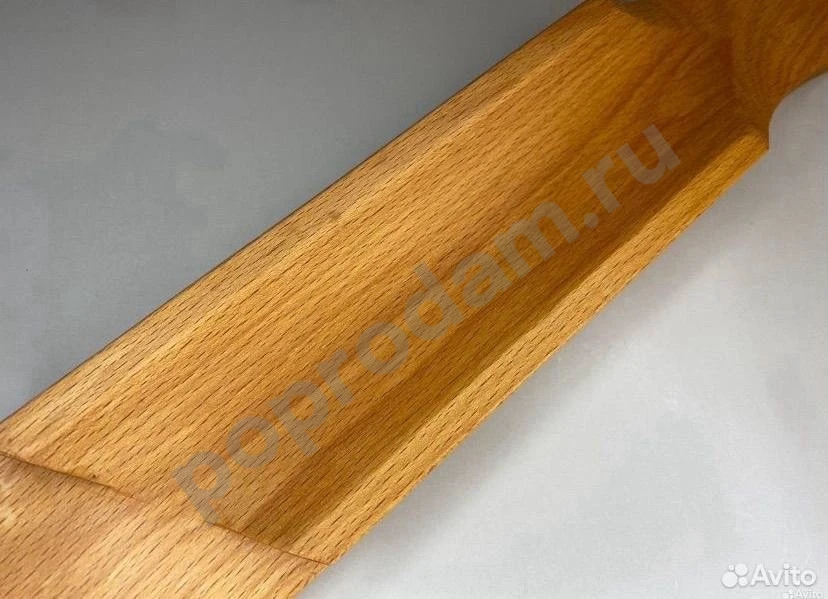 Деревянная доска для сервировки и нарезки